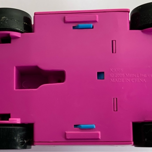 2006 Polly Pocket Car Two Dolls Blonde Brunette - Picture 6 of 6